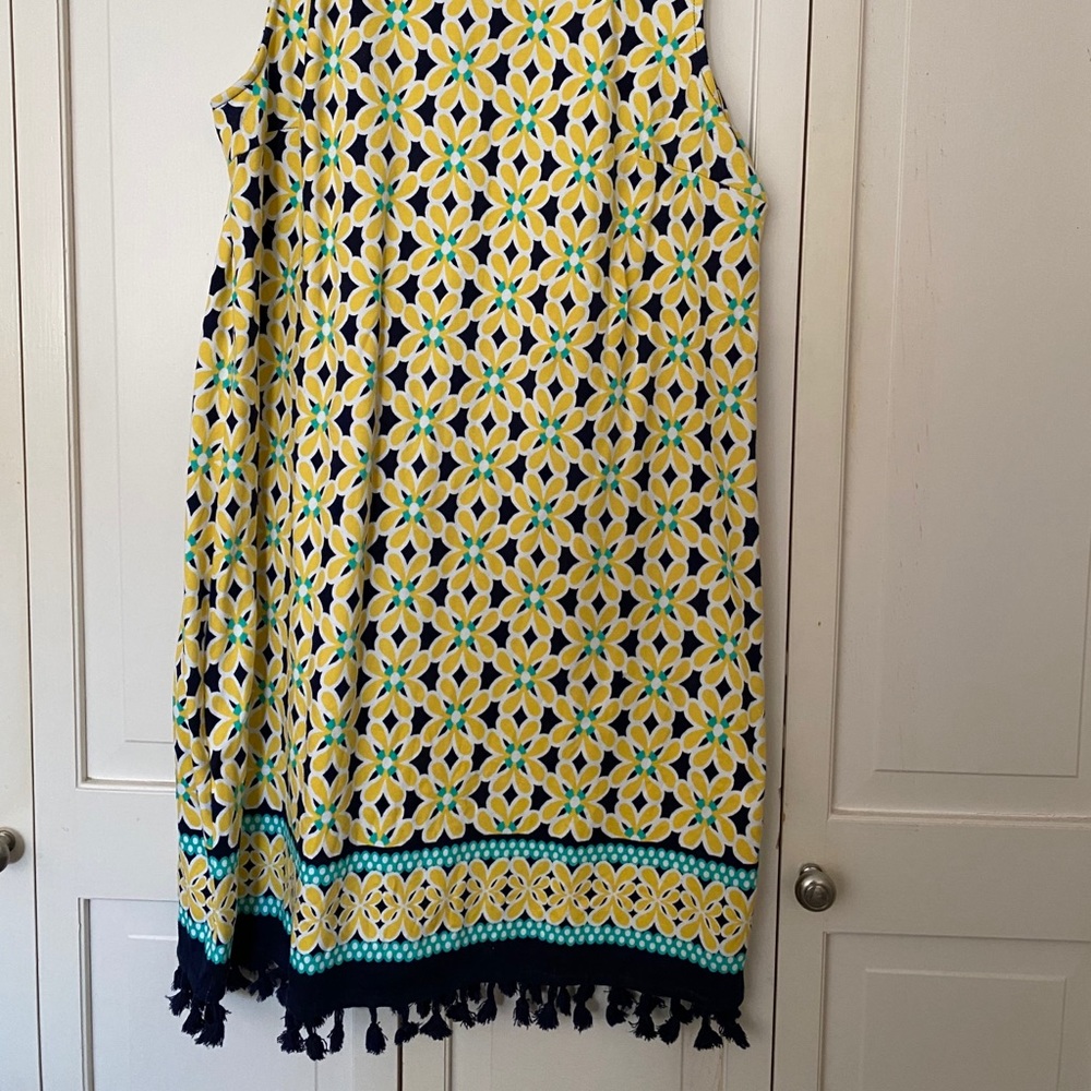 Scooped Neck Shift Dress